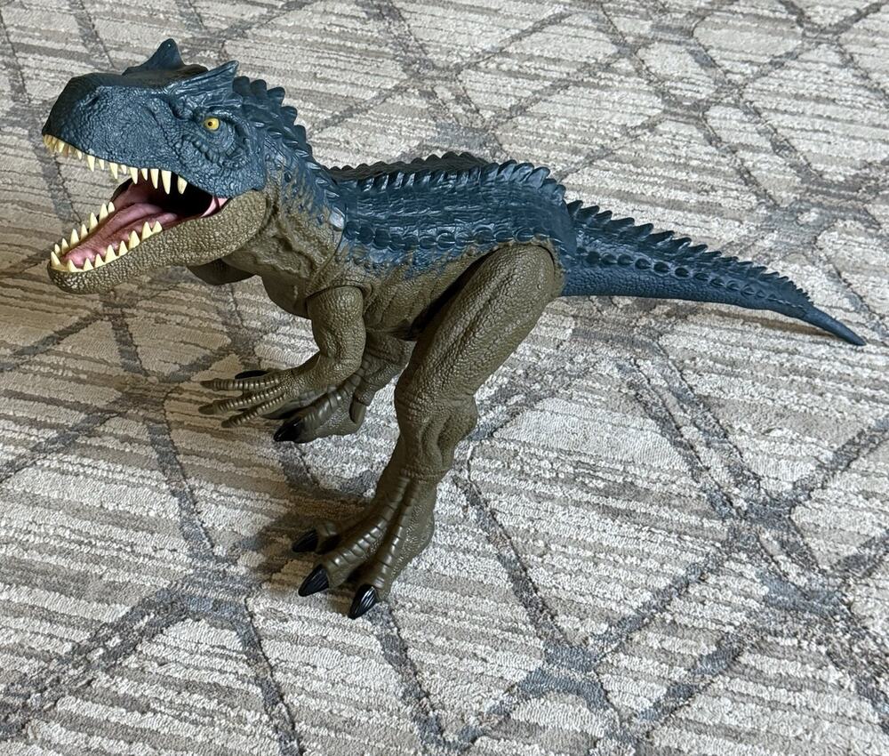 Mattel Jurassic World Chaos Theory Super Colossal Allosaurus Action Figure,